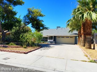 4422 E Flamingo Rd, Las Vegas, NV 89121