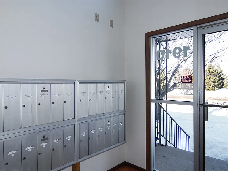818 Southland Lane — Photo 4