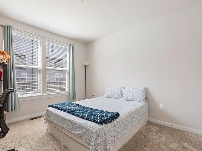 44504 Wolfhound Sq — Photo 19