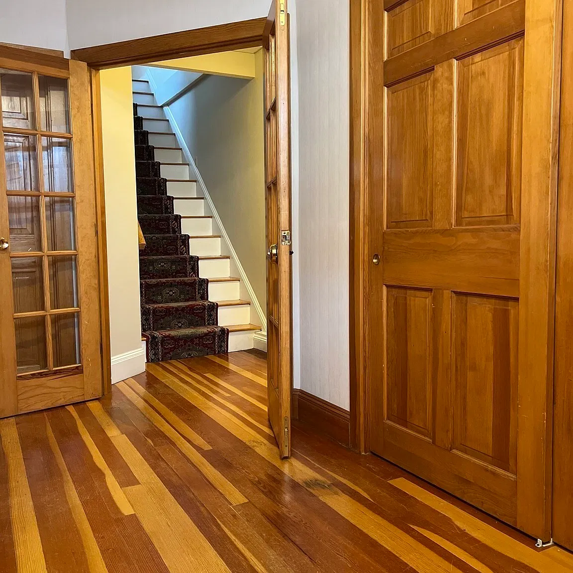 2 bed, 1.0 bath, 1100 sqft, $2,900 — Photo 1