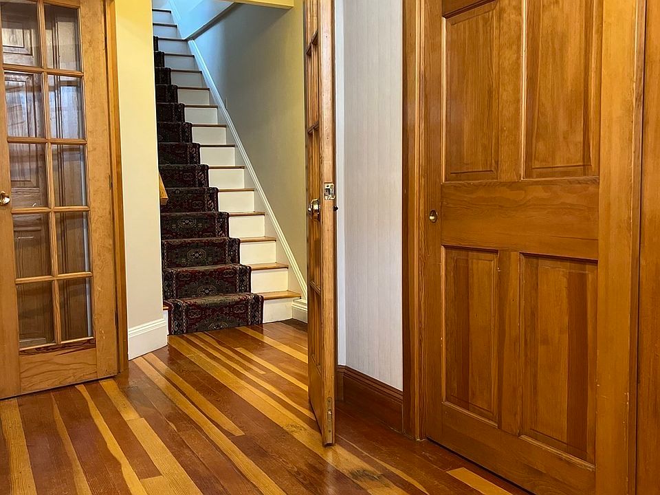 1st image of 30 Poplar St #R