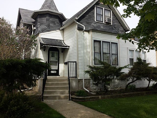 1st image of 2704 N 72nd Ct