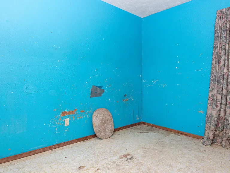 407 Nugier St — Photo 24