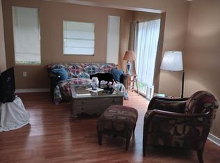 622 6th Ave NE #B, Largo, FL 33770