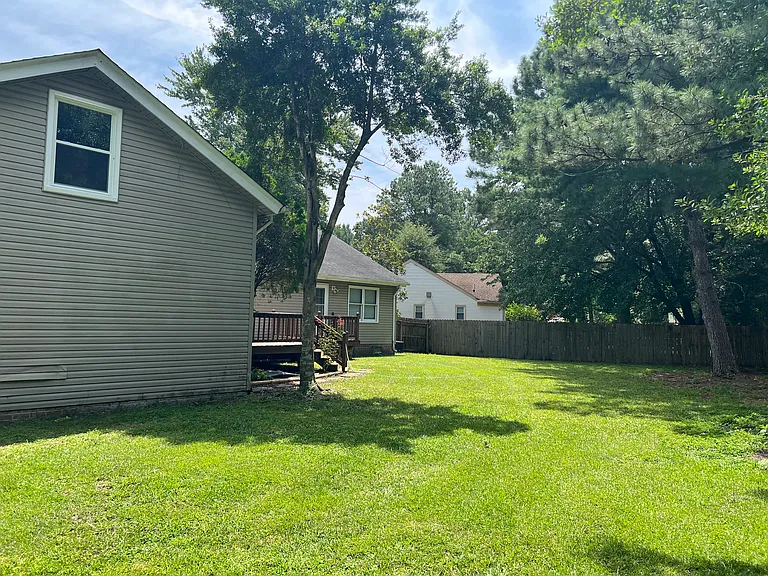 412 Shadowlake Dr — Photo 6