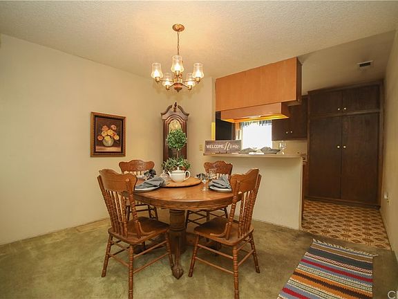 5th image of 15923 Hillgate Dr