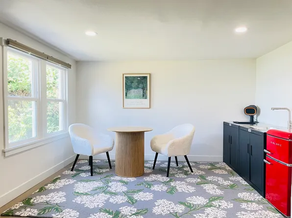 10917 Rainier Ave S Floor 1, Seattle, WA 98178