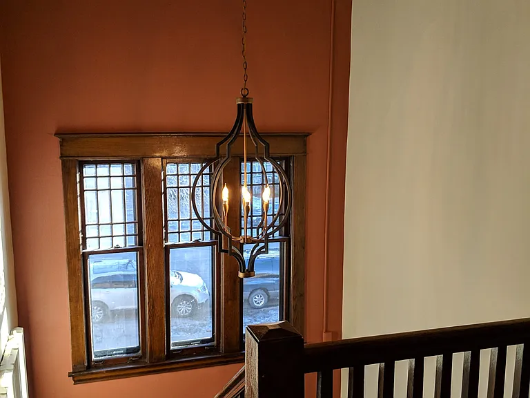 833 Grand Apartments — Photo 37