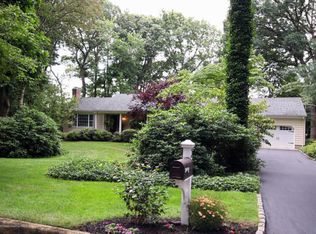 3 Oak Ln, Marlboro, NJ 07746