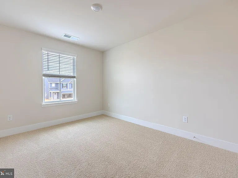 115 Haida Ln — Photo 35