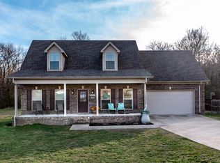 1041 Corey Dr, Lewisburg, TN 37091