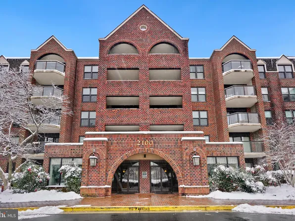 2100 Langston Blvd APT 110, Arlington, VA 22201