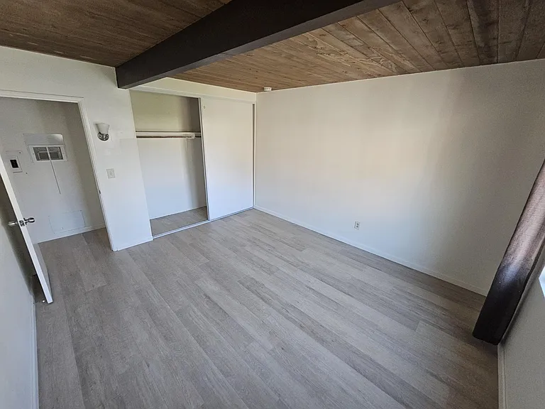 673 Palm St #7 — Photo 15