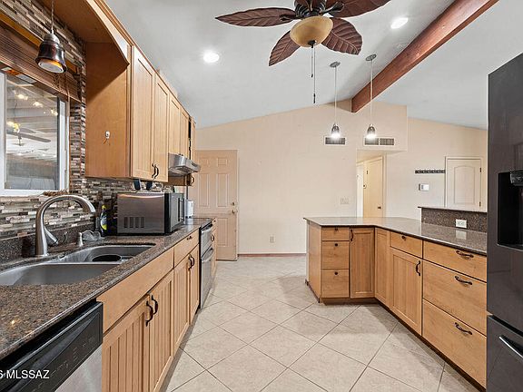 3rd image of 16851 W Pepperbox Ln