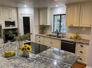30858 Burning Tree Dr, Canyon Lake, CA 92587