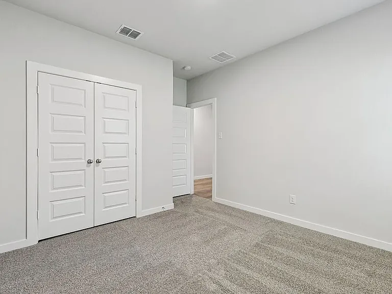 432 Hundred Acre Dr — Photo 17