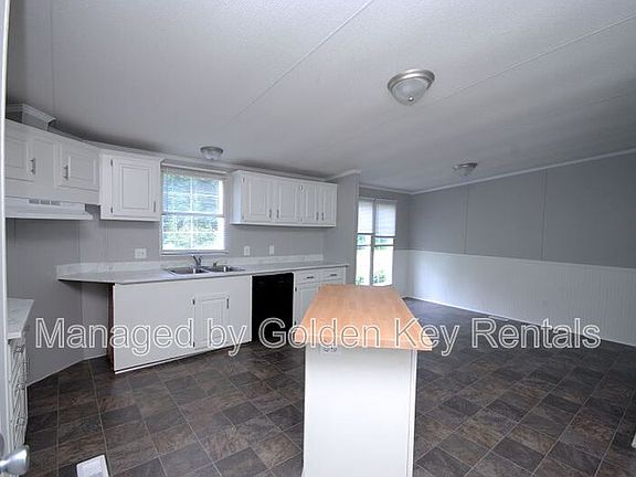 5th image of 607 Vann St