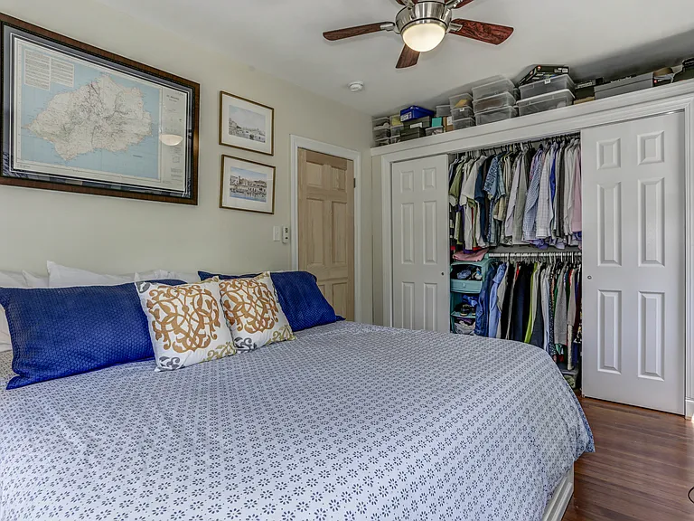 821 Tewkesbury Pl NW — Photo 41