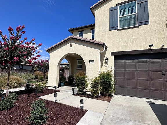 3rd image of 700 Granada Way