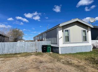 69 W Deerglen Park, High Level, AB T0H 1Z0