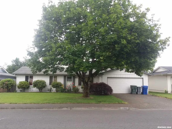 1366 Royalty Dr NE, Salem, OR 97301