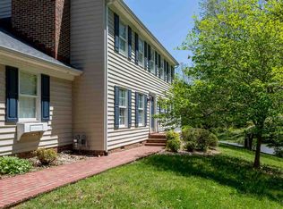211 Meadowbrook Rd, Staunton, VA 24401
