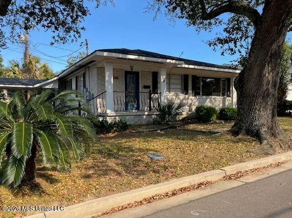 126 Azalea Dr, Biloxi, MS 39530