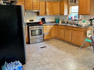 840 Bel Air Ln, Dekalb, IL 60115