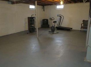 8850 Cooper Rd, Pleasant Prairie, WI 53158