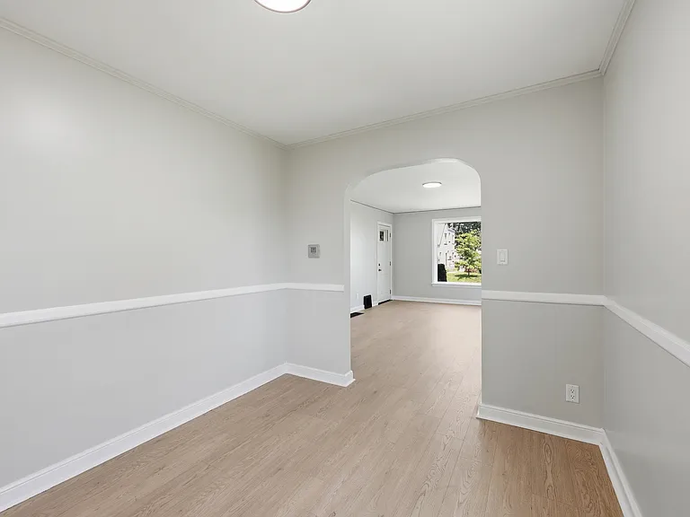 145 Demorest Ave — Photo 18
