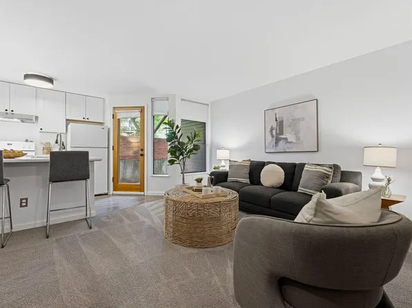 910 Portland Pl Unit 2, Boulder, CO 80304