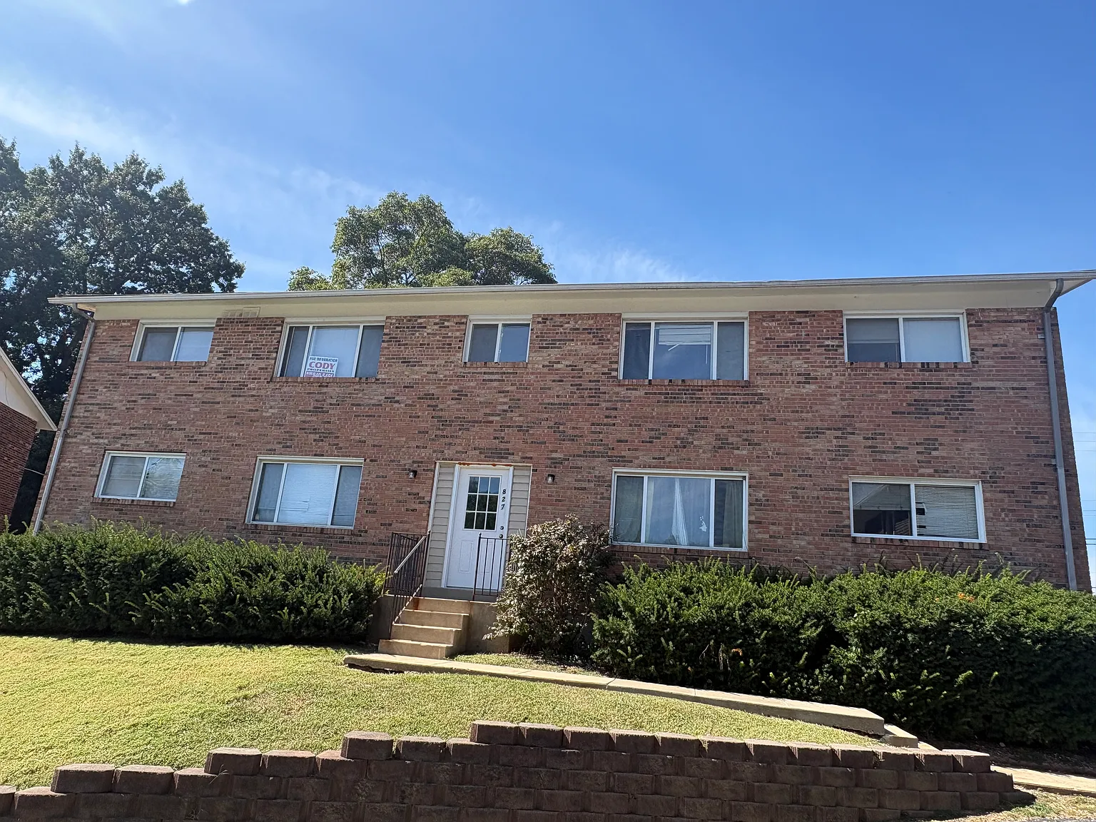 2 bed, 800 sqft, $950 — Photo 3