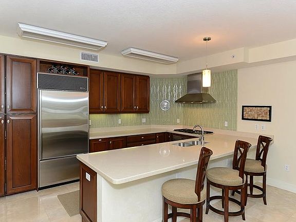 5th image of 304 Calle Miramar #304-S1