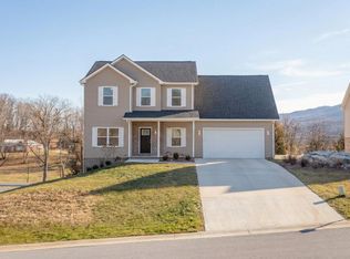 4505 Christopher Pl, Penn Laird, VA 22846