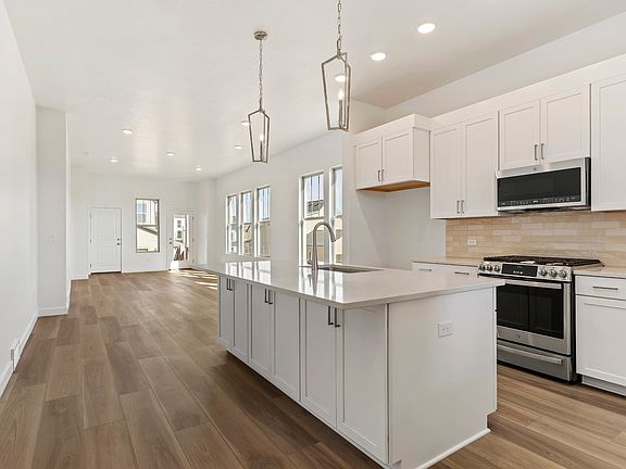 7th image of this home