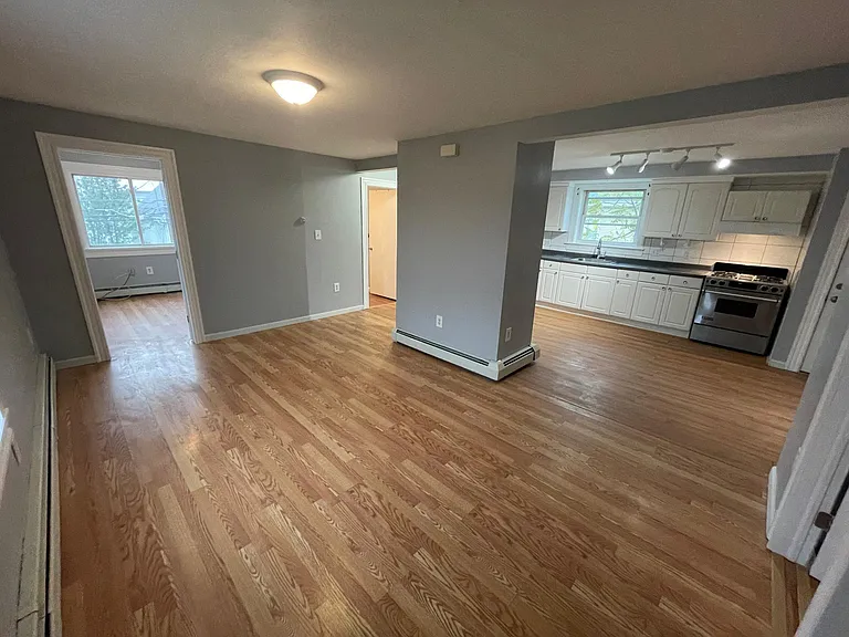 16 Northend St #2 — Photo 6