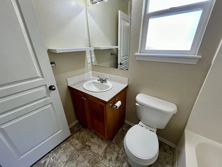 16426 N Asbury Dr — Photo 27