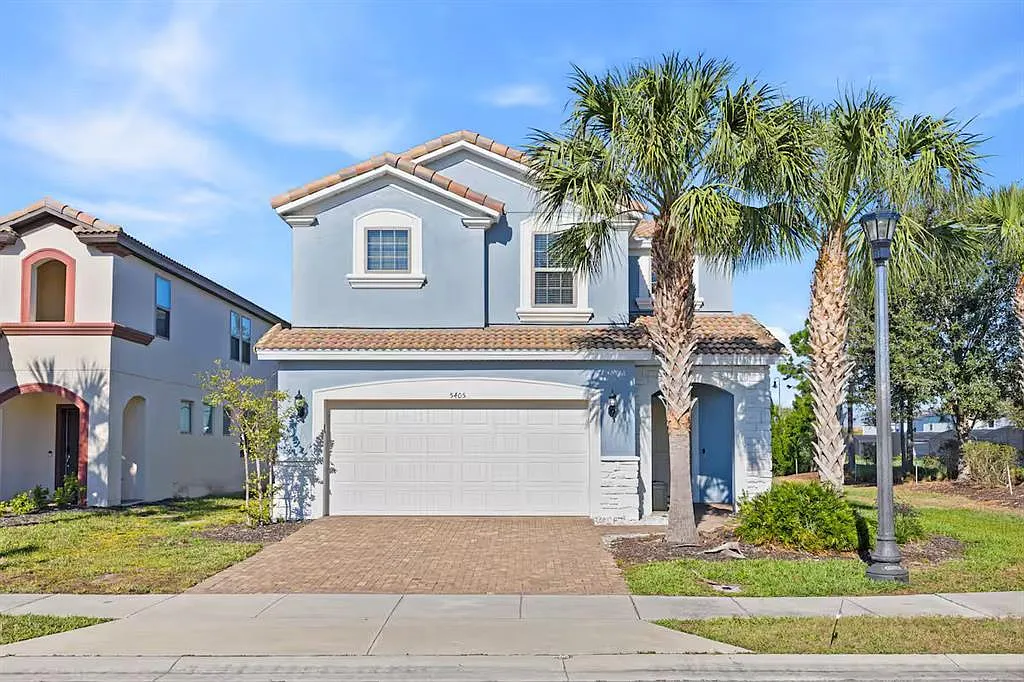 6 bed, 4.5 bath, 3176 sqft, $4,500 — Photo 1