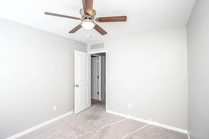 2377 E Alonso Dr — Photo 28
