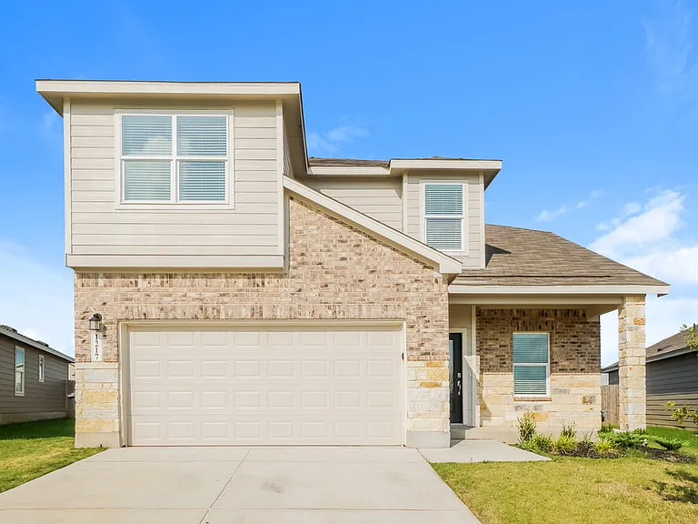 1217 White Willow — Photo 1