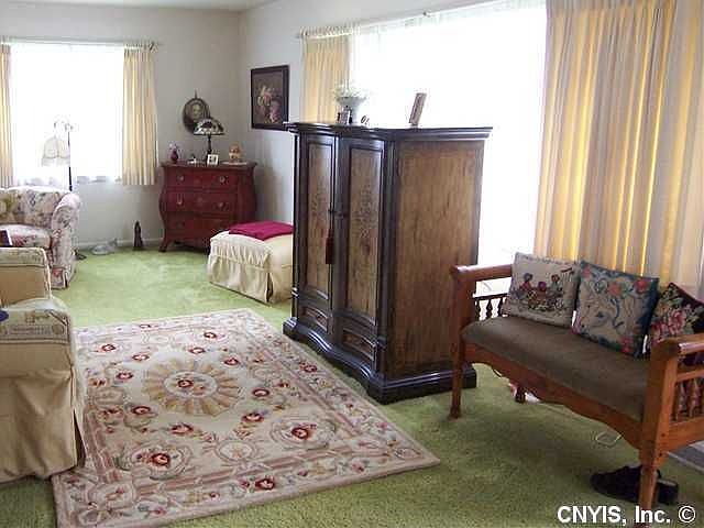 2nd image of 98 Pleasantview Dr