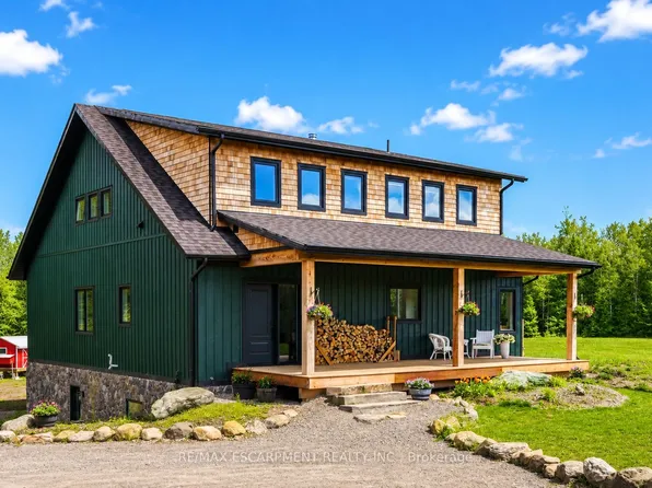 1161 Barkway Rd, Gravenhurst, ON P1P 1R3