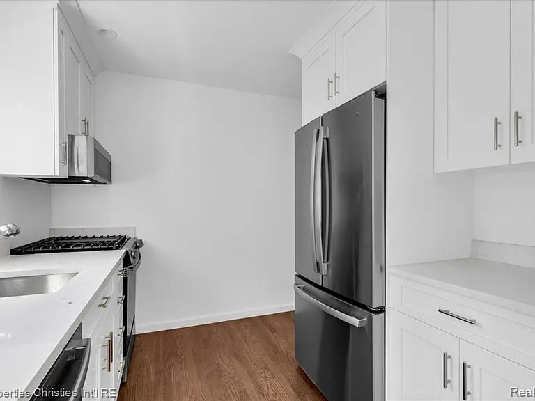 1035 N Old Woodward Ave #5 — Photo 14
