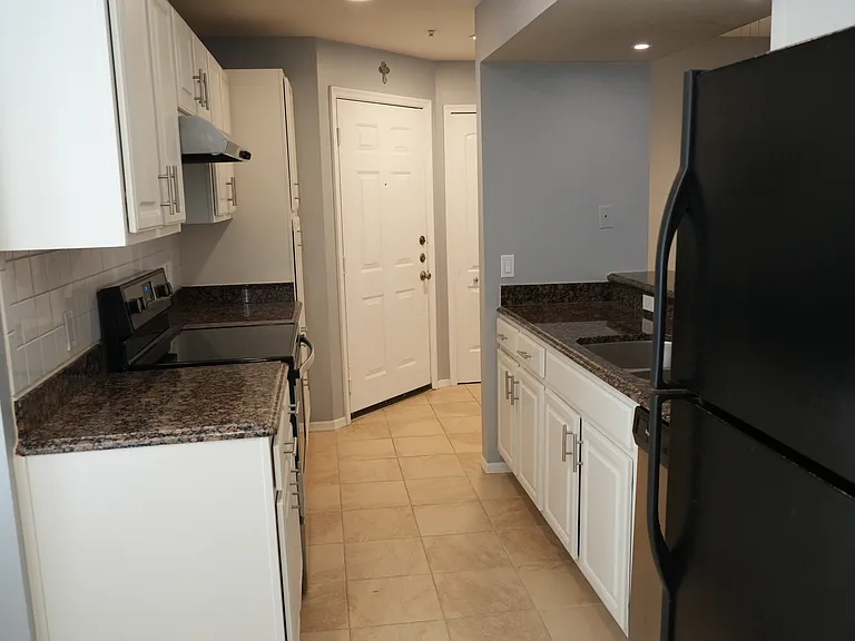 416 Summit Ridge Pl #316 — Photo 4