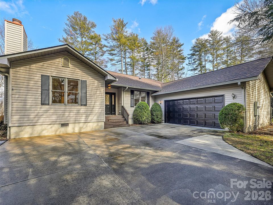 1st image of 63 Red Fox Dr