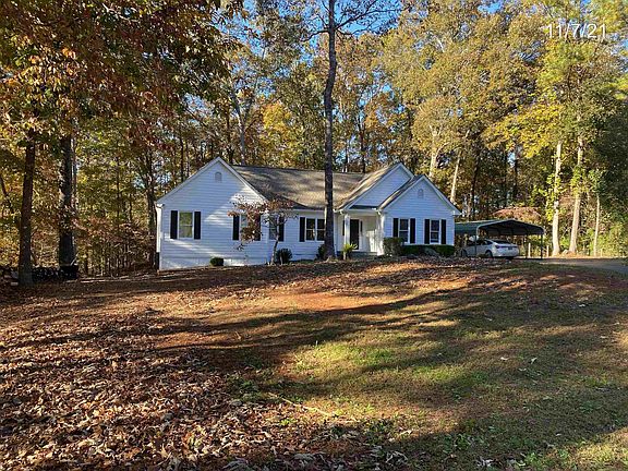 2nd image of 467 Hickory Grove Dr