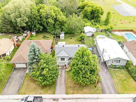 2nd image of 58 7th Ave