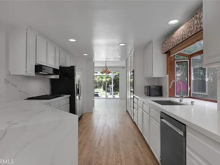 4271 Park Paloma — Photo 15