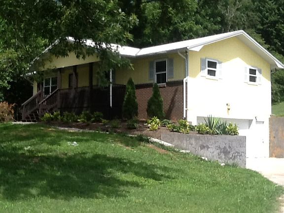3rd image of 8326 Old Maynardville Pike