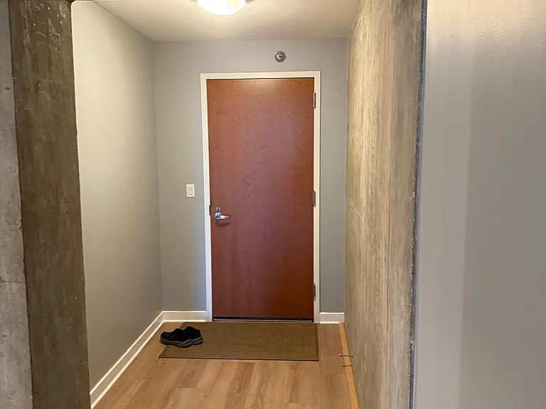 235 W Van Buren St #1806 — Photo 9
